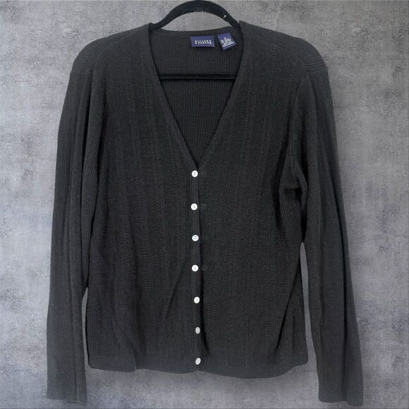 Hillard & Hanson Black Button Down Cardigan Sweater Medium Made in Hong Kong - Picture 2 of 7